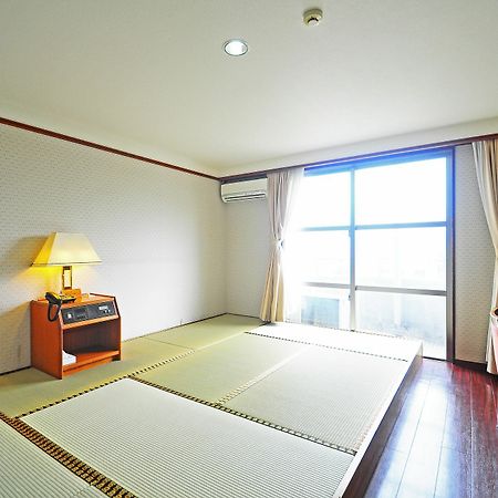 Miyakojima  Hotel Kyowa מראה חיצוני תמונה