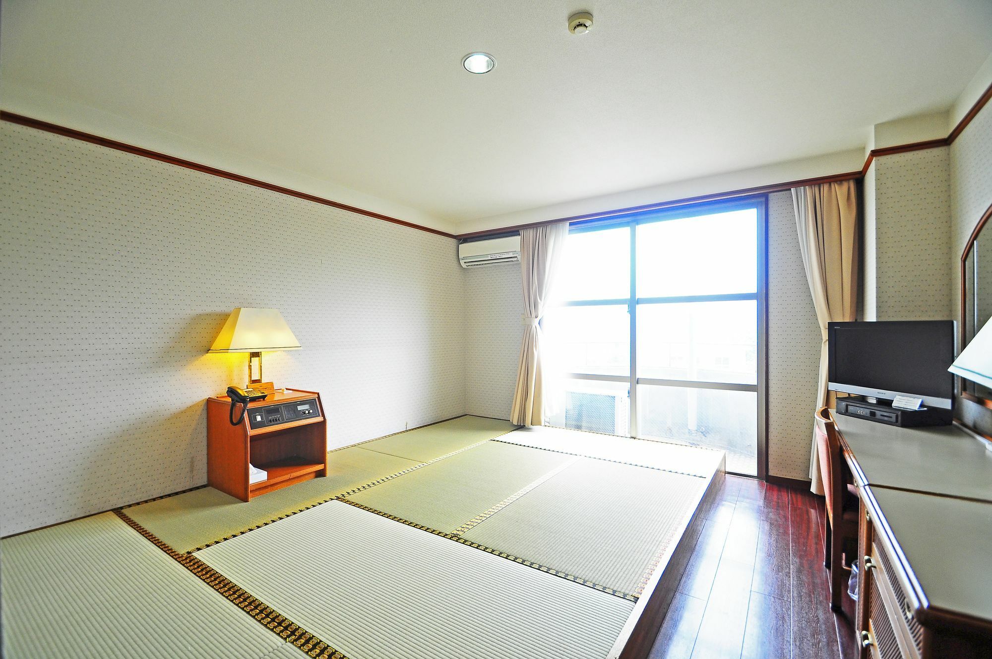 Miyakojima  Hotel Kyowa מראה חיצוני תמונה